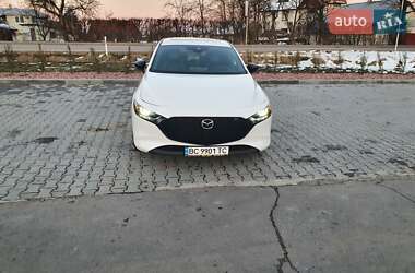 Хэтчбек Mazda 3 2022 в 