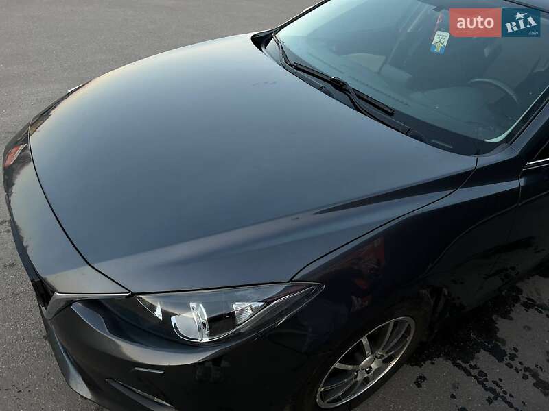 Седан Mazda 3 2016 в Полтаве