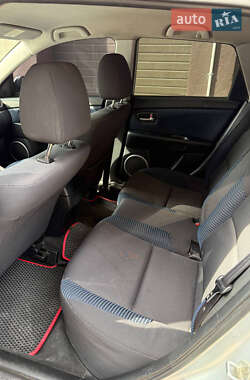 Хэтчбек Mazda 3 2006 в 
