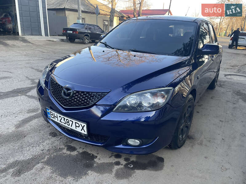 Хэтчбек Mazda 3 2004 в Рени