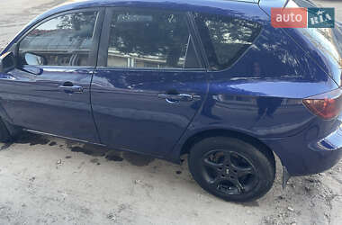 Хетчбек Mazda 3 2004 в Рені фото 4 Хетчбек Mazda 3 2004 в Рені