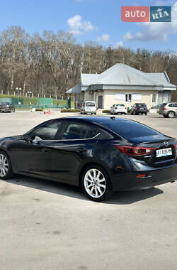 Седан Mazda 3 2014 в 