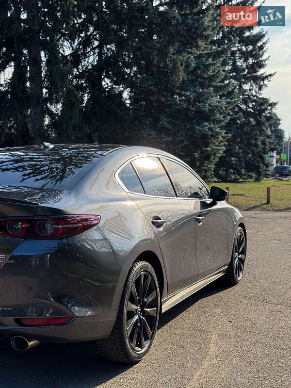 Седан Mazda 3 2020 в Києві