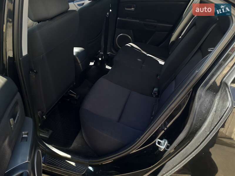 Седан Mazda 3 2007 в Києві