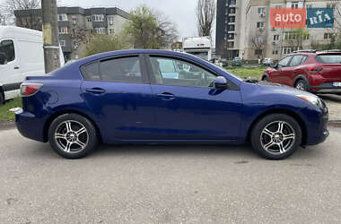 Седан Mazda 3 2012 в Одессе