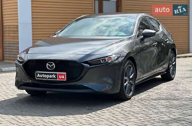 Хэтчбек Mazda 3 2023 в 