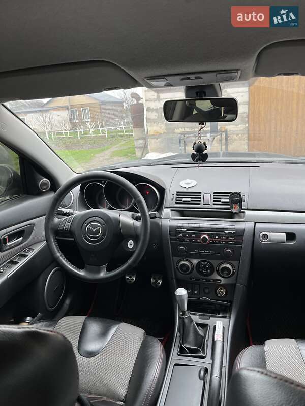 Хэтчбек Mazda 3 2005 в Полтаве