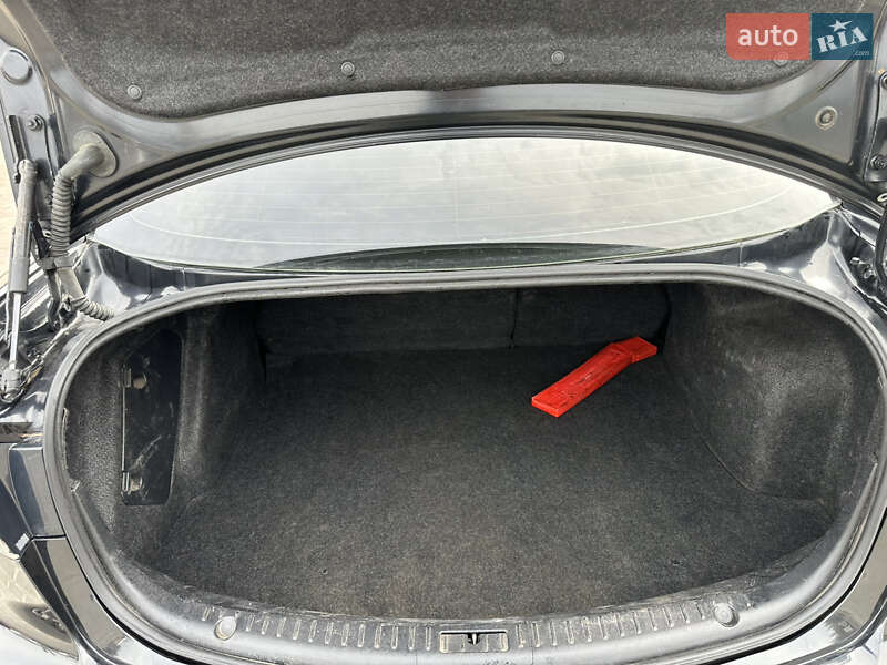 Седан Mazda 3 2012 в Киеве