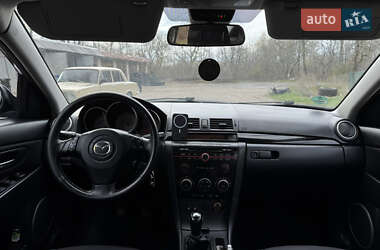 Хэтчбек Mazda 3 2009 в 