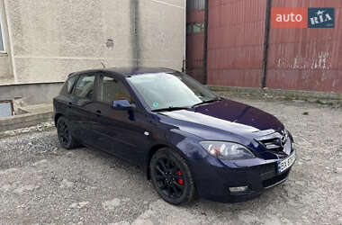 Хэтчбек Mazda 3 2009 в 
