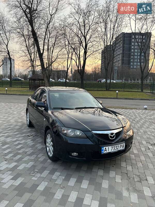 Седан Mazda 3 2008 в 