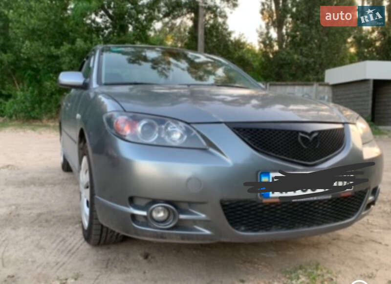 Седан Mazda 3 2004 в Старих Петрівцях