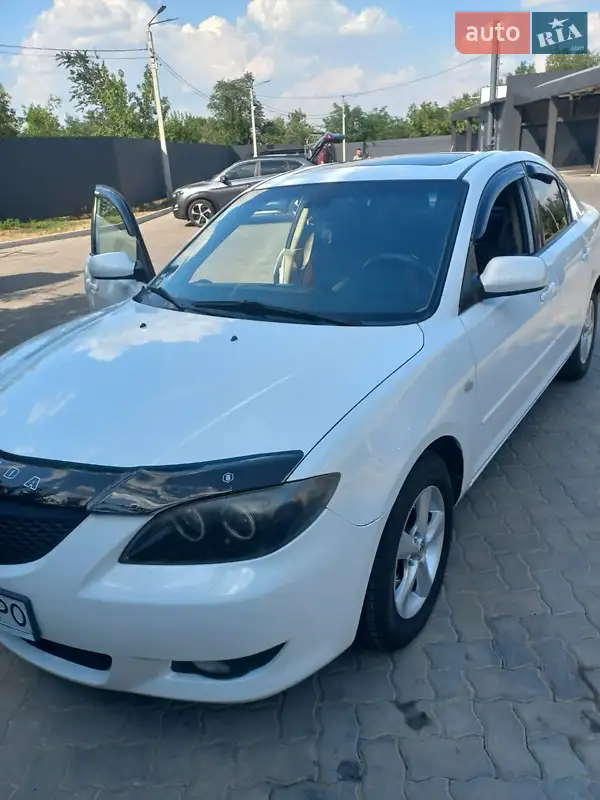Mazda 3