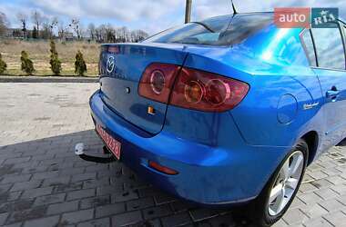 Седан Mazda 3 2006 в 