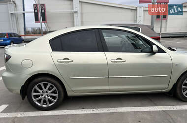Седан Mazda 3 2008 в 