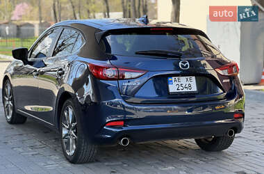 Хэтчбек Mazda 3 2018 в 