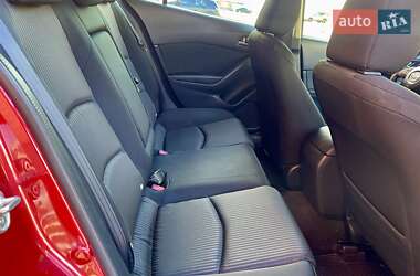 Хэтчбек Mazda 3 2013 в 