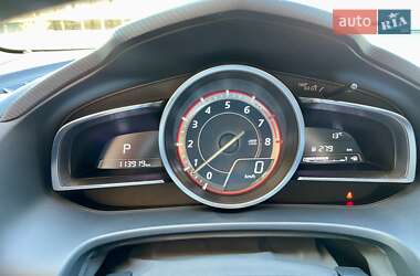 Хэтчбек Mazda 3 2013 в 