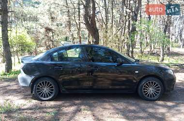 Седан Mazda 3 2006 в 