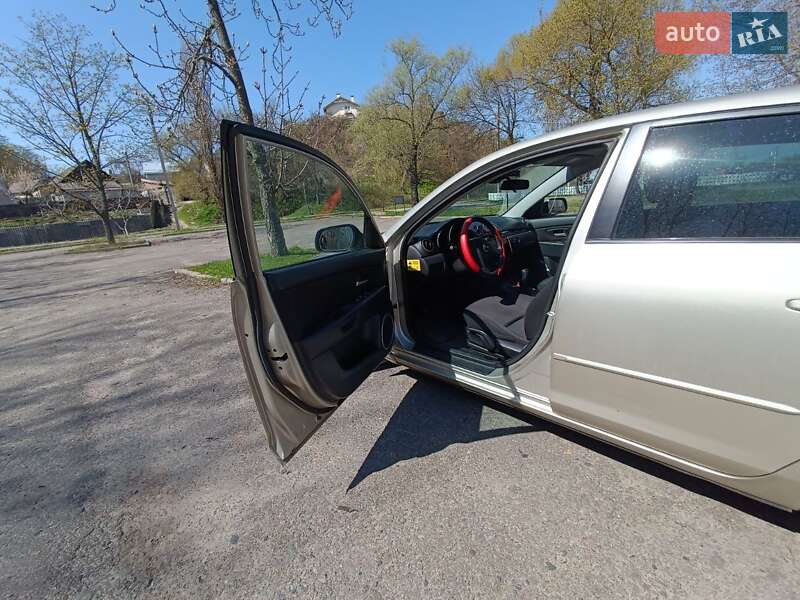 Хетчбек Mazda 3 2007 в Черкасах