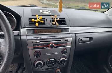 Хетчбек Mazda 3 2007 в 