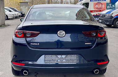 Седан Mazda 3 2021 в 
