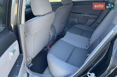 Седан Mazda 3 2007 в 