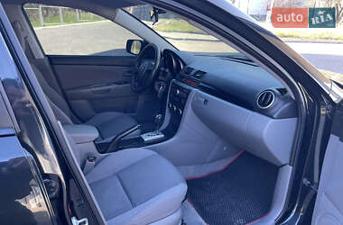 Седан Mazda 3 2007 в 