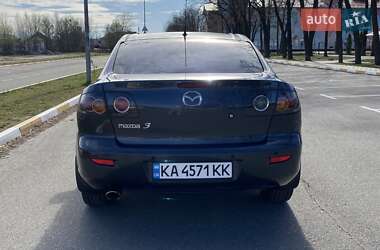 Седан Mazda 3 2006 в 