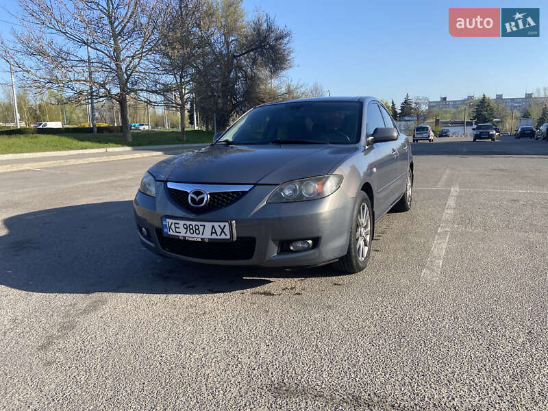 Седан Mazda 3 2007 в 