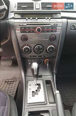 Седан Mazda 3 2008 в 
