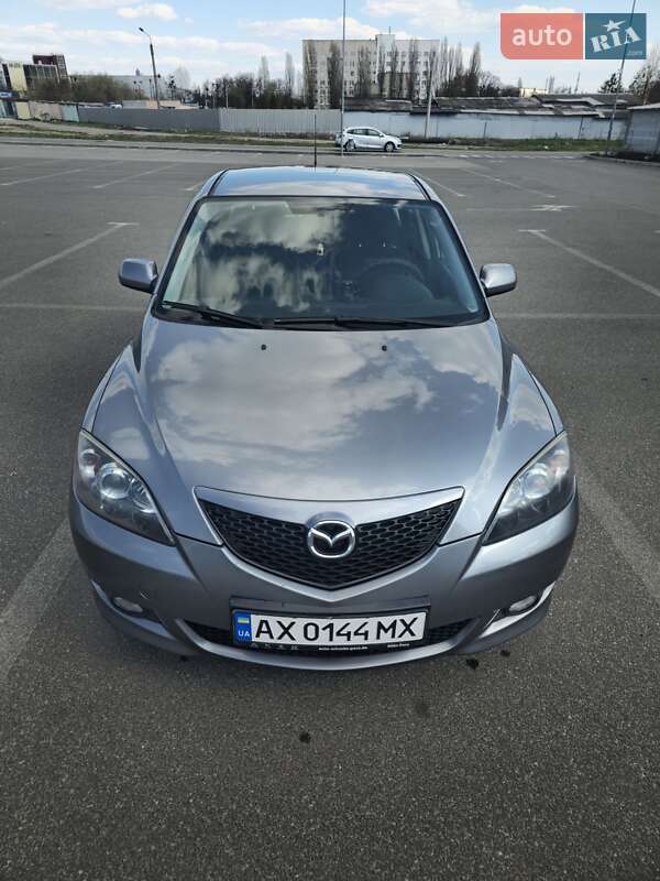 Хэтчбек Mazda 3 2005 в 