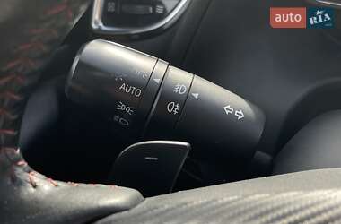 Седан Mazda 3 2014 в 