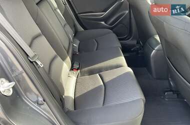 Седан Mazda 3 2014 в 