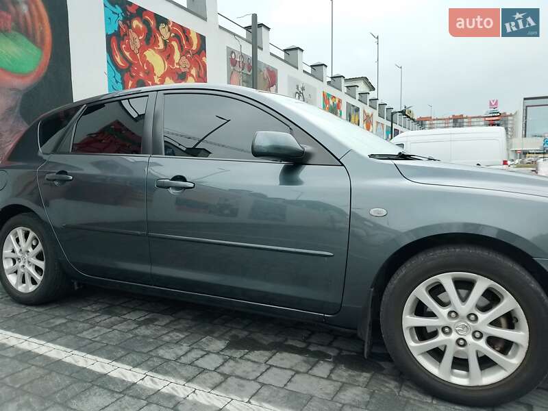 Хэтчбек Mazda 3 2008 в Львове