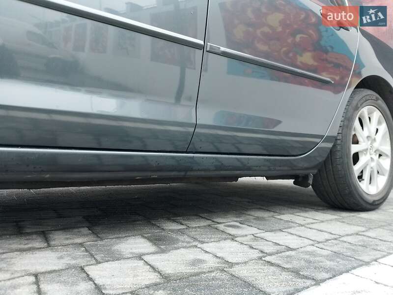 Хэтчбек Mazda 3 2008 в Львове
