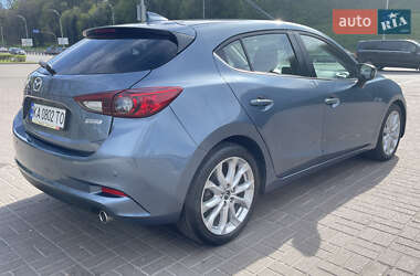 Хэтчбек Mazda 3 2016 в 