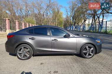 Седан Mazda 3 2018 в 