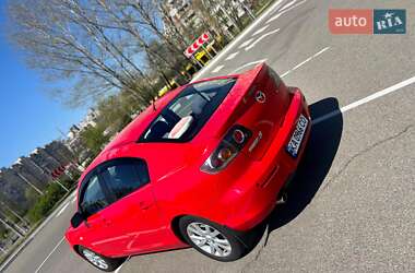 Седан Mazda 3 2006 в 