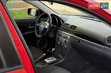 Седан Mazda 3 2006 в 