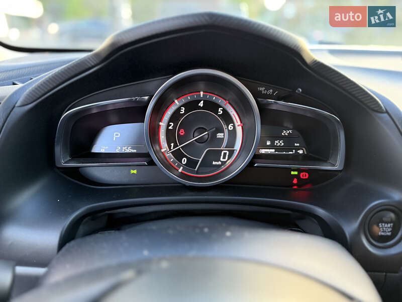 Хэтчбек Mazda 3 2015 в Черновцах