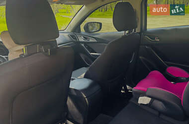 Седан Mazda 3 2017 в 