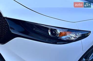 Хэтчбек Mazda 3 2023 в 