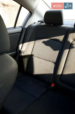 Седан Mazda 3 2006 в 