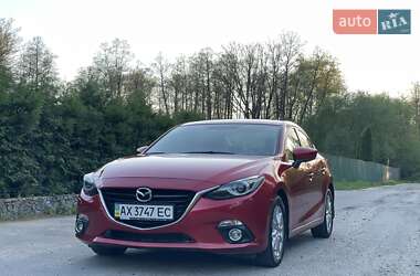 Седан Mazda 3 2014 в 