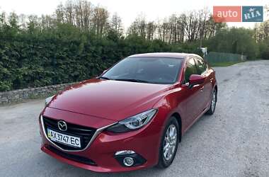 Седан Mazda 3 2014 в 