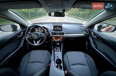 Седан Mazda 3 2014 в 