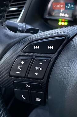 Седан Mazda 3 2014 в 