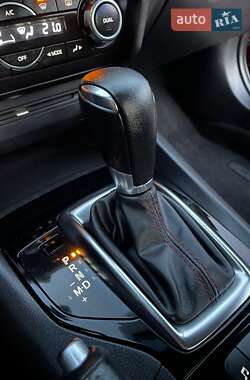 Седан Mazda 3 2014 в 