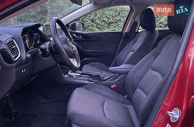 Седан Mazda 3 2014 в 